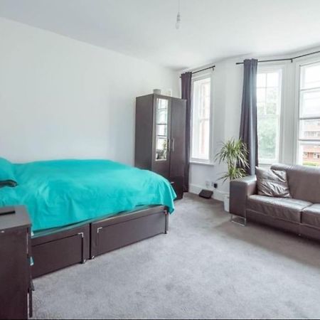 Great Flat Close To Edgware Road ロンドン エクステリア 写真